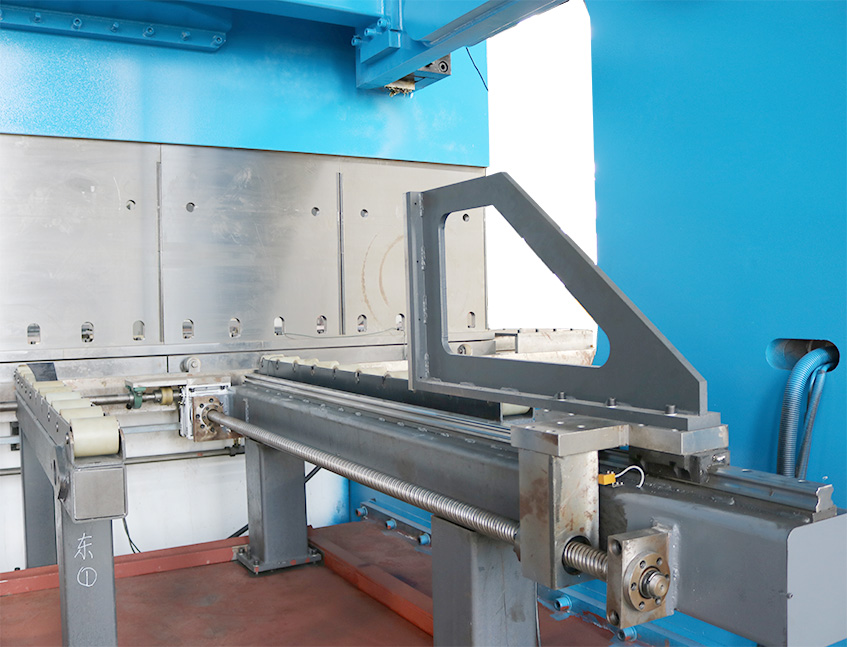 2xWE67K-800T9000 CNC Press Brake in Tandem